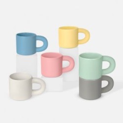 Taza de ceramica con terminado mate