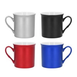 Taza de cerámica con asa y acabado metalizado