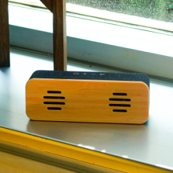 BOCINA BLUETOOTH CON BATERIA